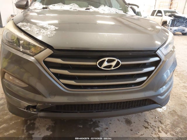 Aukcja sprzedaży 2016 Hyundai Tucson Se, vin: KM8J33A42GU041596, numer aukcji: 44342876