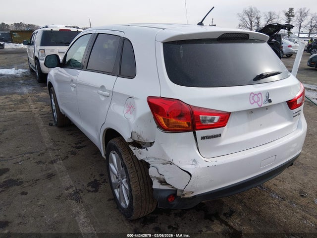 2015 MITSUBISHI OUTLANDER SPORT 4A4AR3AW6FE042630 Photo 2