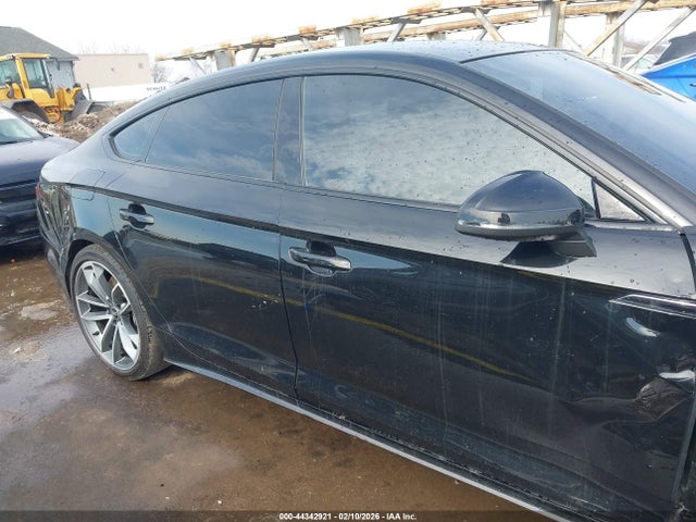 Aukcja sprzedaży 2024 Audi A5 Sportback Premium 45 Tfsi S Line Quattro S Tronic, vin: WAUDACF57RA074667, numer aukcji: 44342921