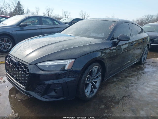 2024 AUDI A5 SPORTBACK WAUDACF57RA074667 Photo 1