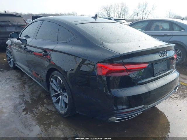 2024 AUDI A5 SPORTBACK WAUDACF57RA074667 Photo 2
