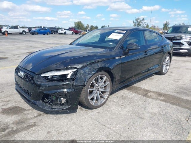 2025 AUDI A5 SPORTBACK WAUDACF56SA008018 Photo 1