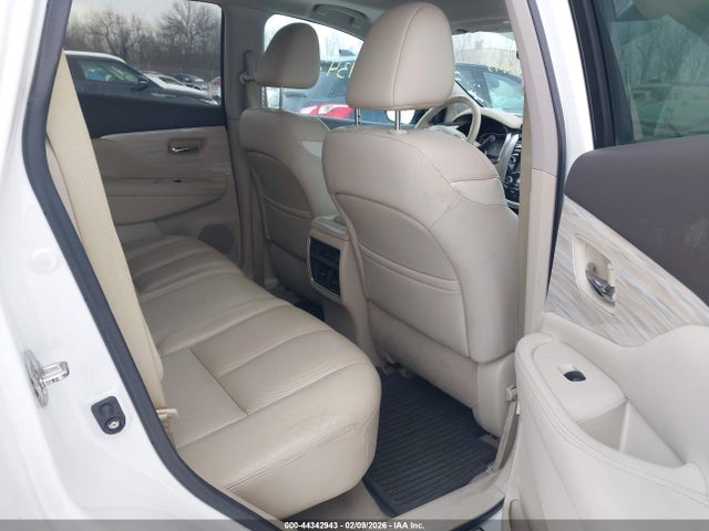 5N1AZ2MH0FN268916 Nissan Murano Platinum