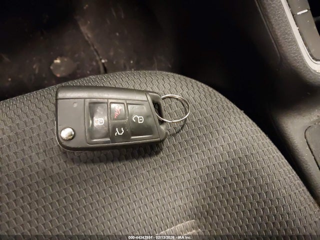 Aukcja sprzedaży 2016 Volkswagen Golf Tsi S 4-door, vin: 3VW217AUXGM052482, numer aukcji: 44342951