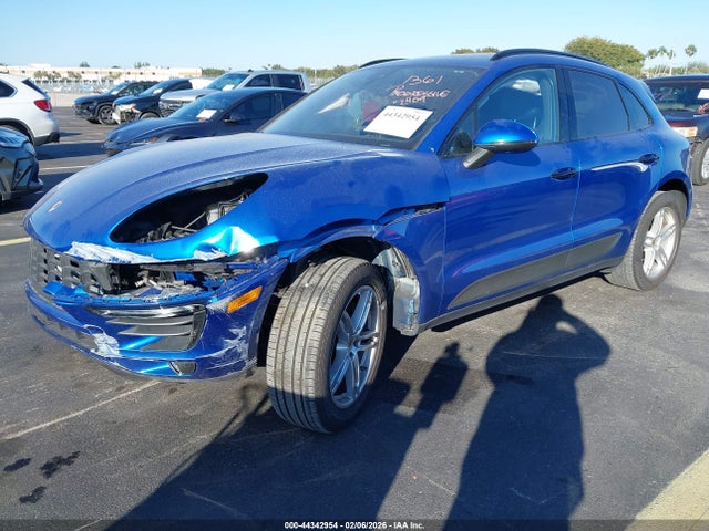 2018 PORSCHE MACAN WP1AA2A58JLB02409 Photo 1