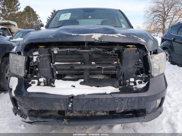 44342961 :رقم المزاد ، 1C6RR7FT7JS187855 vin ، 2018 Ram 1500 Express  4x4 6'4 Box مزاد بيع