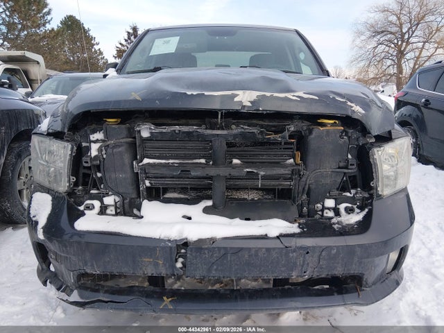 44342961 :رقم المزاد ، 1C6RR7FT7JS187855 vin ، 2018 Ram 1500 Express  4x4 6'4 Box مزاد بيع