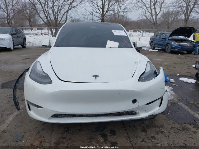 7SAYGDEE1RA260402 Tesla Model Y Long Range Dual Motor All-wheel Drive