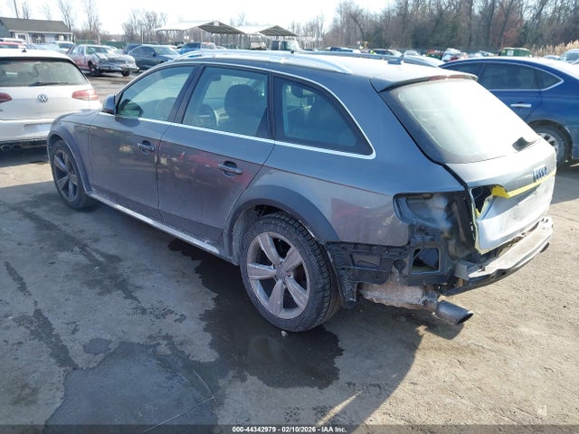 2013 AUDI ALLROAD WA1UFAFL7DA106382 Photo 2