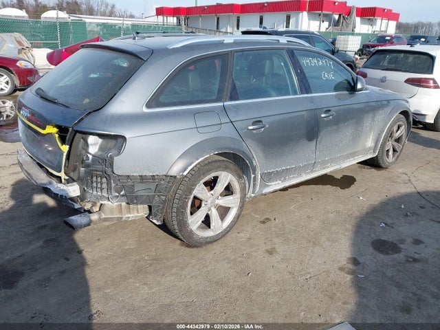 2013 AUDI ALLROAD WA1UFAFL7DA106382 Photo 3