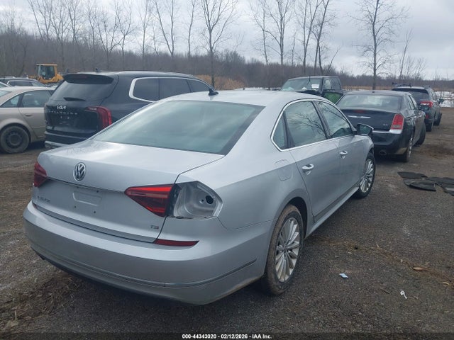 Aukcja sprzedaży 2017 Volkswagen Passat 1.8t Se, vin: 1VWBT7A32HC077039, numer aukcji: 44343020