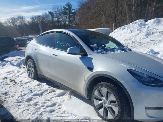 7SAYGDEE8PA100899 Tesla Model Y Awd/long Range Dual Motor All-wheel Drive