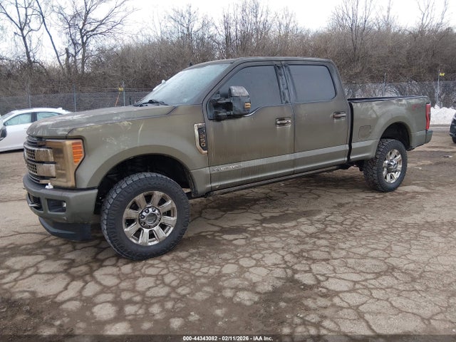 1FT7W2BT3KED50017 Ford F-250 Platinum