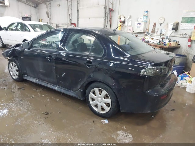 2015 MITSUBISHI LANCER JA32U2FU4FU010033 Photo 2