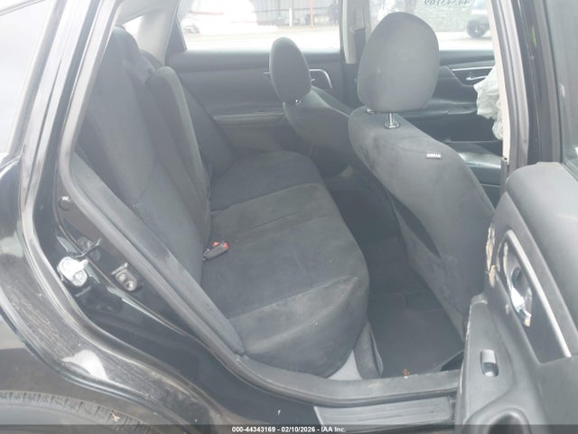 2015 Nissan Altima 2.5 S მანქანა იყიდება აუქციონზე, vin: 1N4AL3AP1FN873184, აუქციონის ნომერი: 44343169