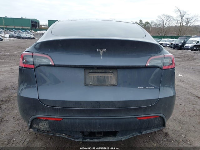 5YJYGDEE1MF108127 Tesla Model Y Long Range Dual Motor All-wheel Drive