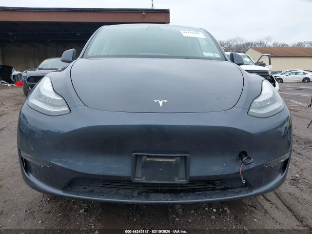 5YJYGDEE1MF108127 Tesla Model Y Long Range Dual Motor All-wheel Drive