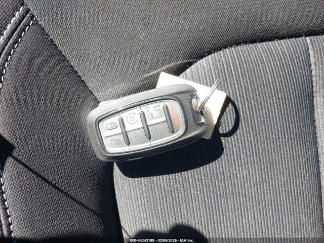 2023 CHRYSLER VOYAGER 2C4RC1CG3PR608009 Photo 10