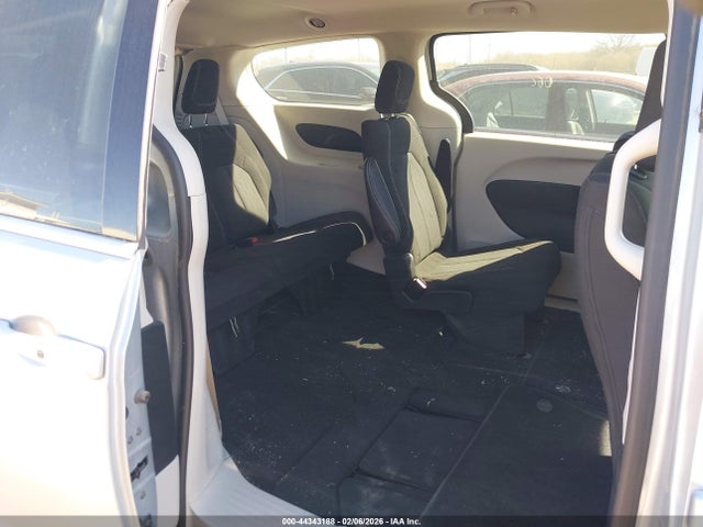 2023 CHRYSLER VOYAGER 2C4RC1CG3PR608009 Photo 7