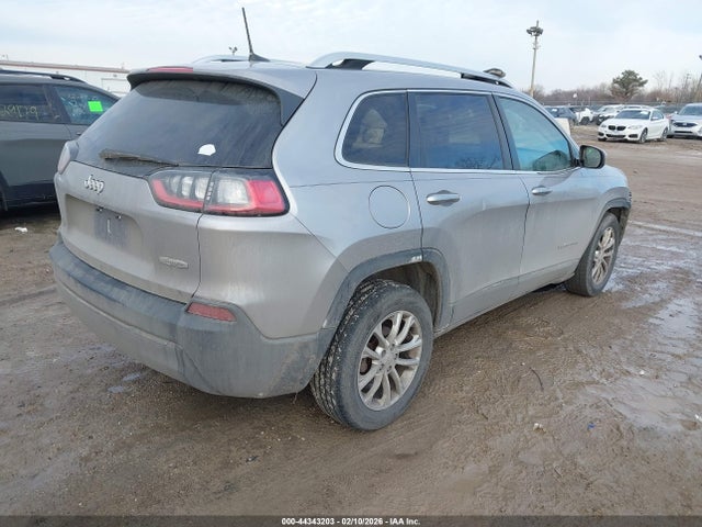44343203 :رقم المزاد ، 1C4PJLCB0KD134383 vin ، 2019 Jeep Cherokee Latitude Fwd مزاد بيع