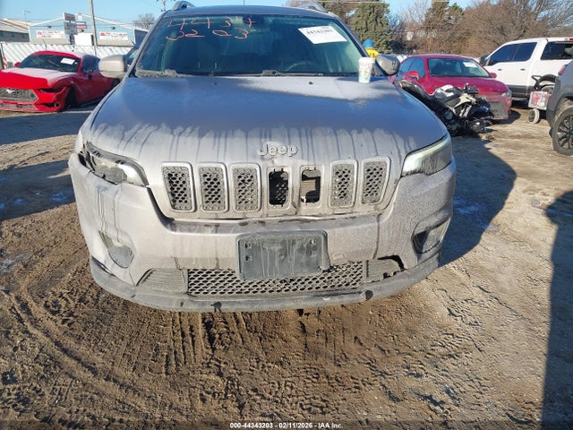 44343203 :رقم المزاد ، 1C4PJLCB0KD134383 vin ، 2019 Jeep Cherokee Latitude Fwd مزاد بيع