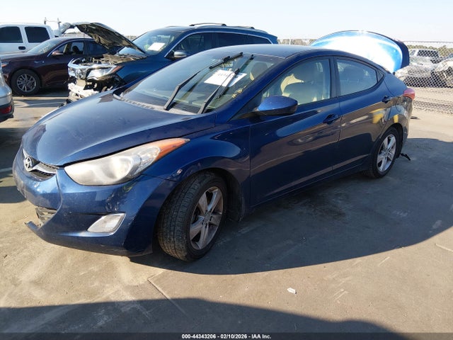 Продаж на аукціоні авто 2013 Hyundai Elantra Gls/limited, vin: KMHDH4AEXDU520986, номер лоту: 44343206