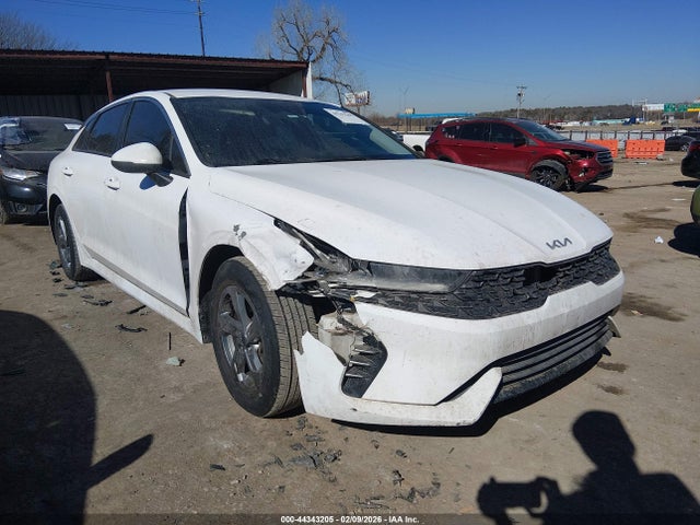 2022 KIA K5 5XXG14J21NG084175