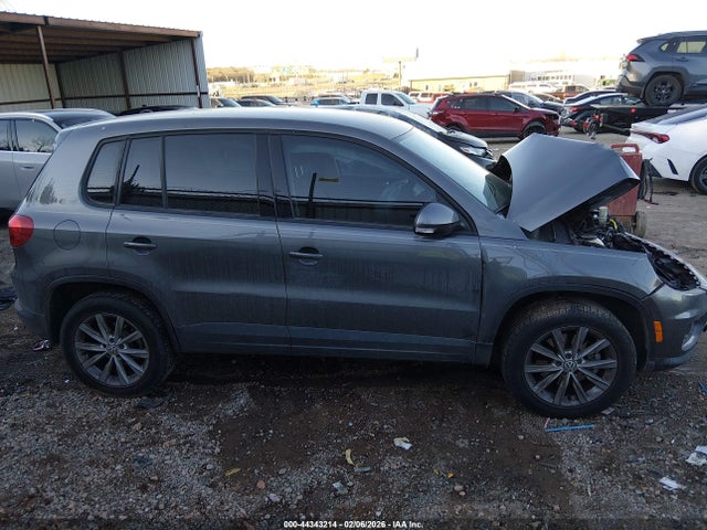 2017 Volkswagen Tiguan 2.0t/2.0t S მანქანა იყიდება აუქციონზე, vin: WVGAV7AX6HK049256, აუქციონის ნომერი: 44343214