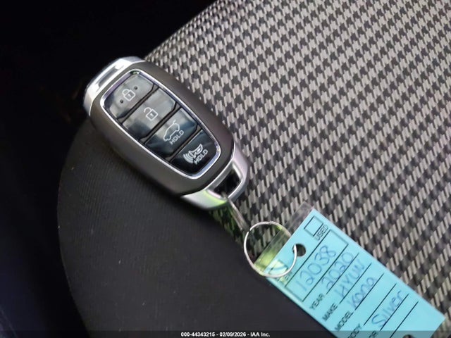 44343215 :رقم المزاد ، KM8K22AA9LU477489 vin ، 2020 Hyundai Kona Sel مزاد بيع