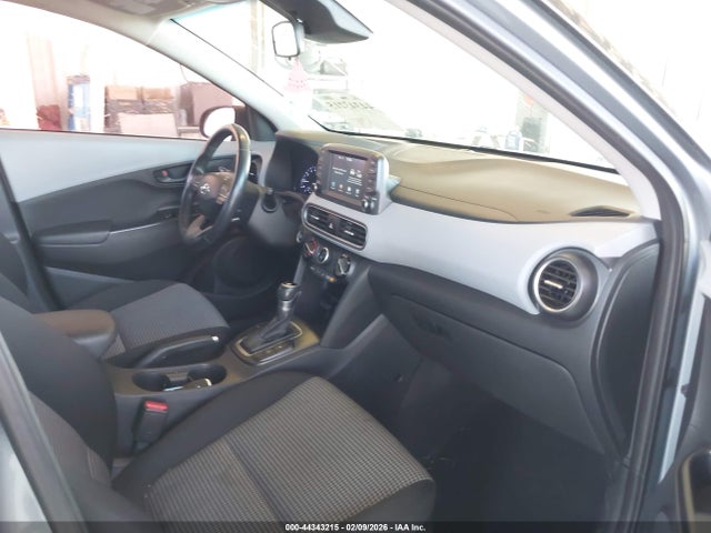 44343215 :رقم المزاد ، KM8K22AA9LU477489 vin ، 2020 Hyundai Kona Sel مزاد بيع