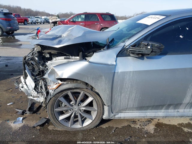 44343229 :رقم المزاد ، 19XFC1F71KE004760 vin ، 2019 Honda Civic Ex-l مزاد بيع