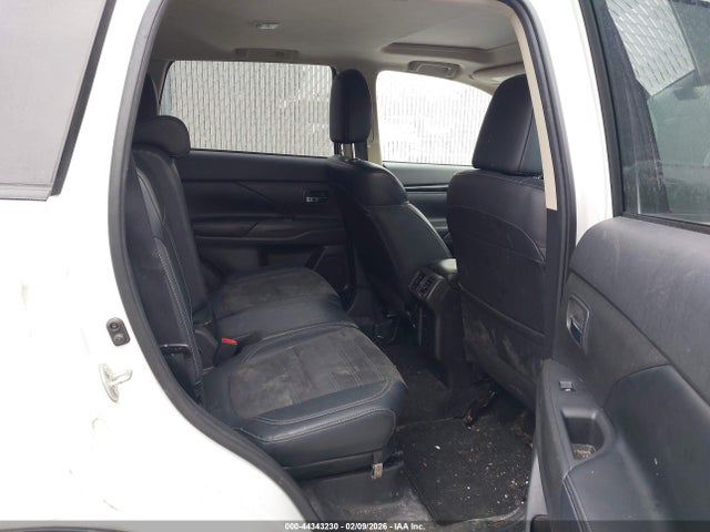 44343230 :رقم المزاد ، JA4AD3A33LZ042417 vin ، 2020 Mitsubishi Outlander Se 2.4 مزاد بيع