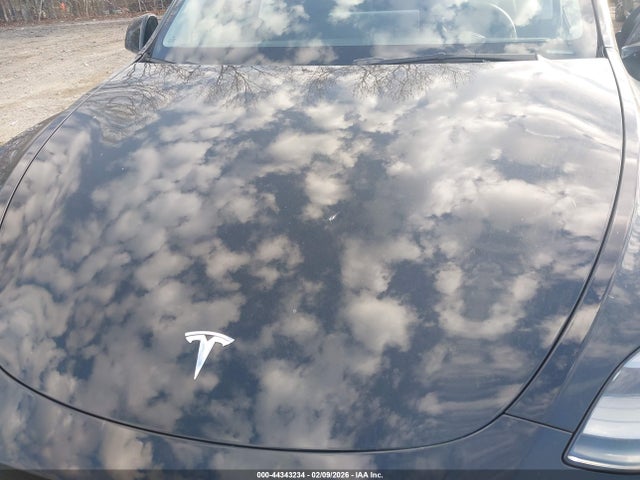 Продажа на аукционе авто 2022 Tesla Model Y Performance Dual Motor All-wheel Drive, vin: 7SAYGDEF0NF462430, номер лота: 44343234