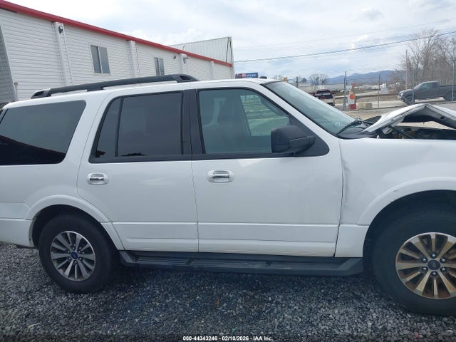 1FMJU1HT1HEA55192 Ford Expedition Xlt