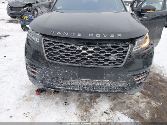 SALYL2RX0JA753456 Land Rover Range Rover Velar P250 Se R-dynamic