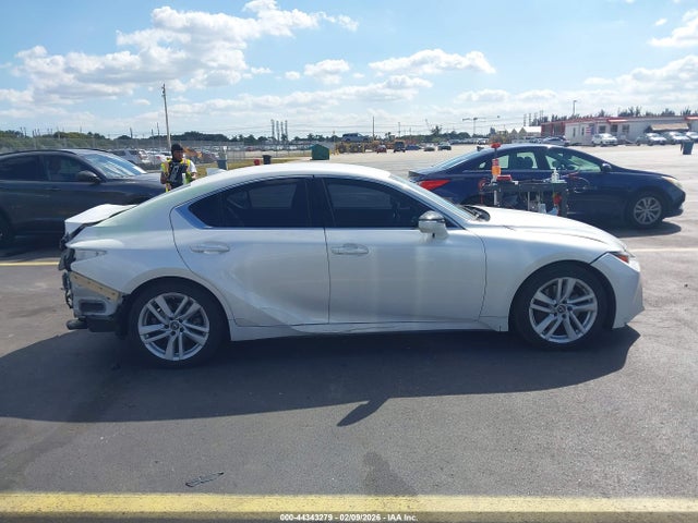 44343279 :رقم المزاد ، JTHAA1D26M5112893 vin ، 2021 Lexus Is 300 مزاد بيع