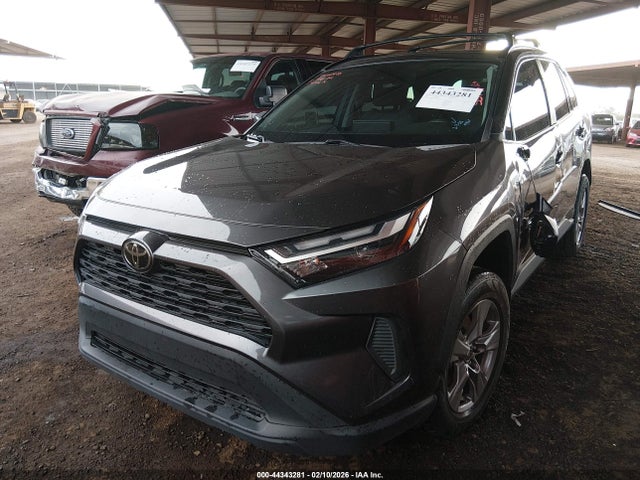Toyota Rav4 Xle 2024 2T3W1RFV1RC256754 Image 2