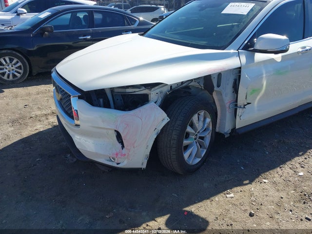 2019 Infiniti Qx50 Essential მანქანა იყიდება აუქციონზე, vin: 3PCAJ5M12KF138418, აუქციონის ნომერი: 44343341