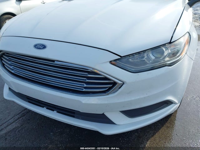 3FA6P0H75HR383412 Ford FUSION SE