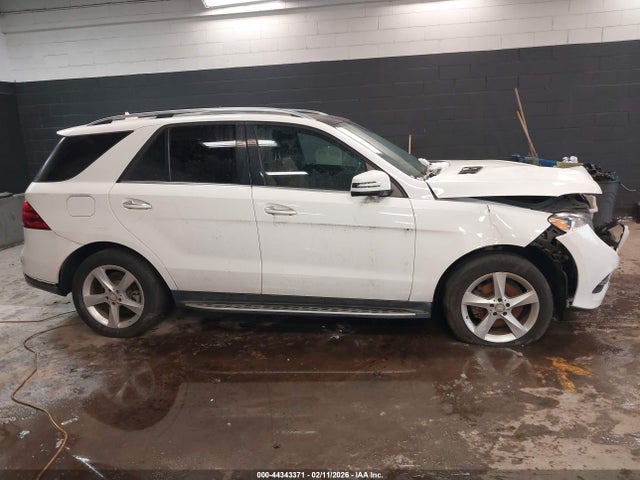 Aukcja sprzedaży 2016 Mercedes-benz Gle 350 4matic, vin: 4JGDA5HB4GA685010, numer aukcji: 44343371