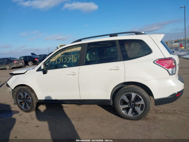 Subaru Forester 2.5i Premium 2018 JF2SJAGC8JH495239 Image 14