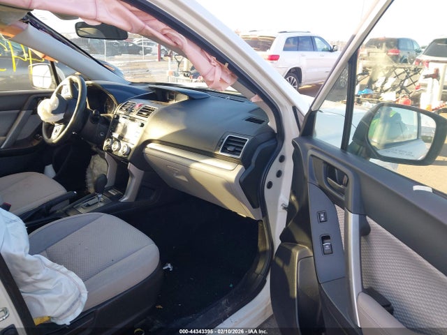 Subaru Forester 2.5i Premium 2018 JF2SJAGC8JH495239 Image 5