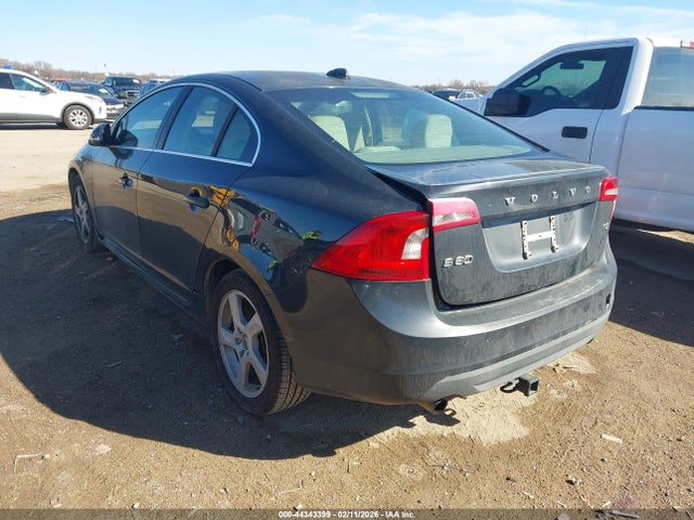 2012 VOLVO S60 YV1622FS4C2114398 Photo 2