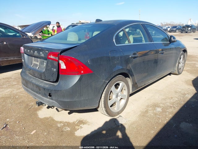2012 VOLVO S60 YV1622FS4C2114398 Photo 3