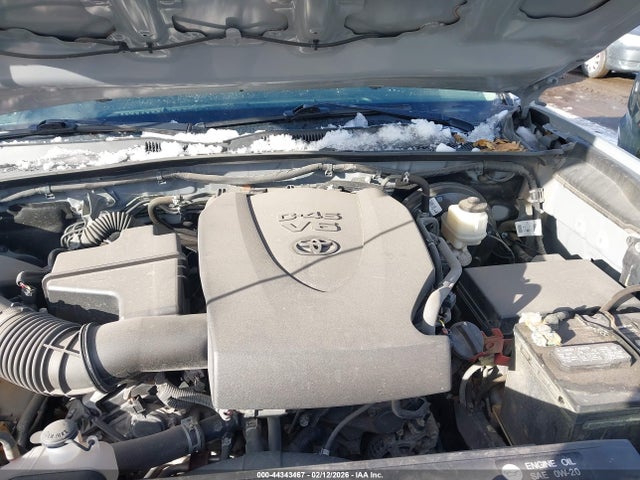 3TMCZ5AN8KM268076 Toyota Tacoma Sr5 V6