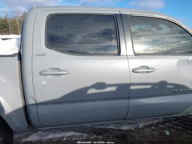 3TMCZ5AN8KM268076 Toyota Tacoma Sr5 V6