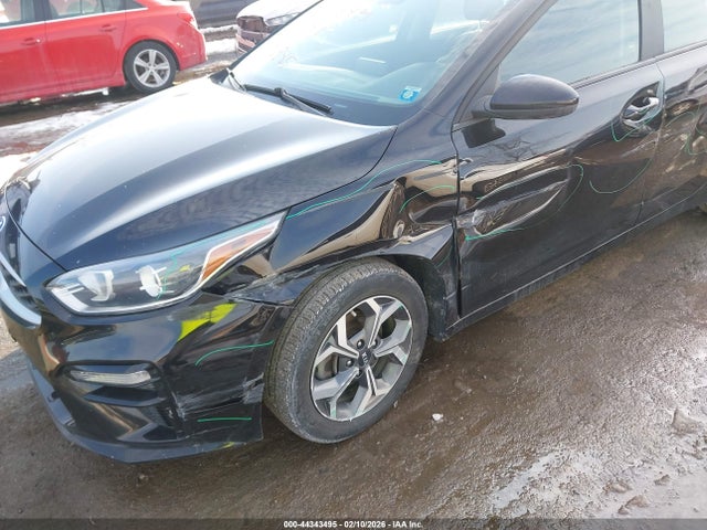 Продажа на аукционе авто 2020 Kia Forte Lxs, vin: 3KPF24AD4LE172945, номер лота: 44343495
