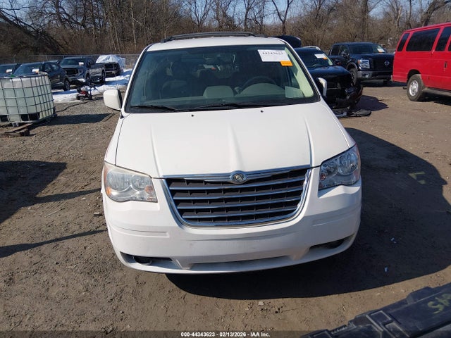 Продажа на аукционе авто 2009 Chrysler Town & Country Touring, vin: 2A8HR54199R534053, номер лота: 44343623