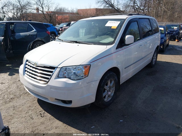 Продажа на аукционе авто 2009 Chrysler Town & Country Touring, vin: 2A8HR54199R534053, номер лота: 44343623