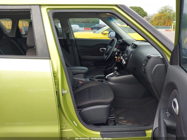 KNDJN2A27G7861257 KIA Soul